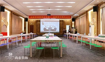 尚泰裝飾集團(tuán)“營(yíng)銷型設(shè)計(jì)專家”內(nèi)訓(xùn)營(yíng)順利結(jié)課！